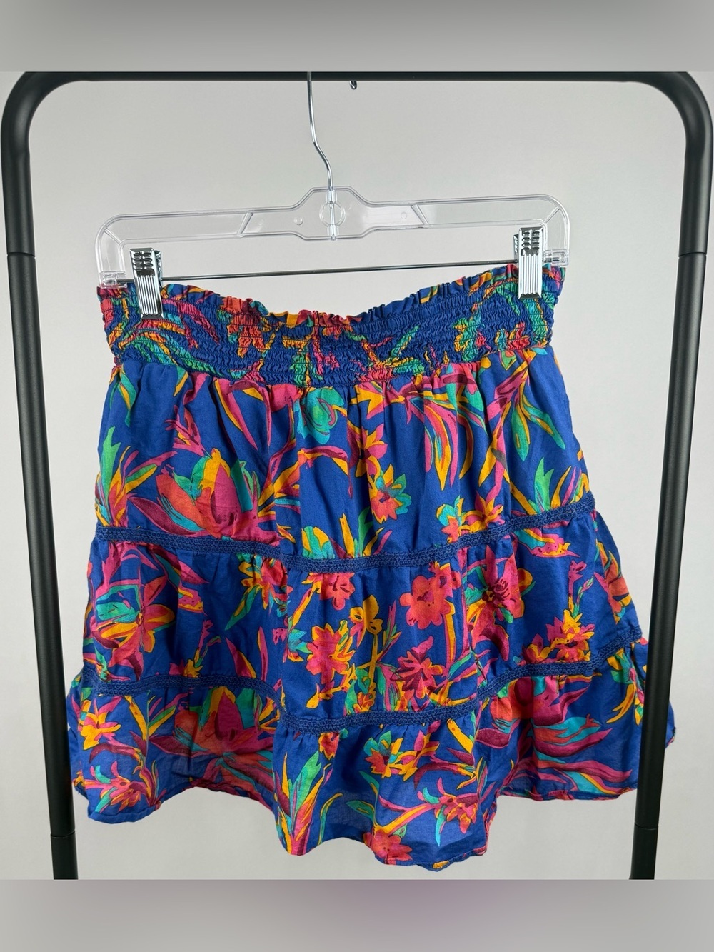 J.Crew Floral Tiered Mini Skirt M Smocked Waist Blue Pink Tropical Cotton Boho - Picture 4 of 6